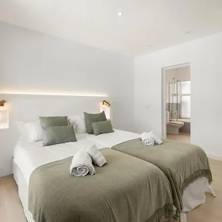 Villa Cactus - Large Private Plot - Heated Pool & Bbq - Luxury Vacation Playa Blanca (Lanzarote)