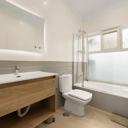 Cactus - Large Private Plot - Heated Pool & Bbq - Luxury Vacation Villa *